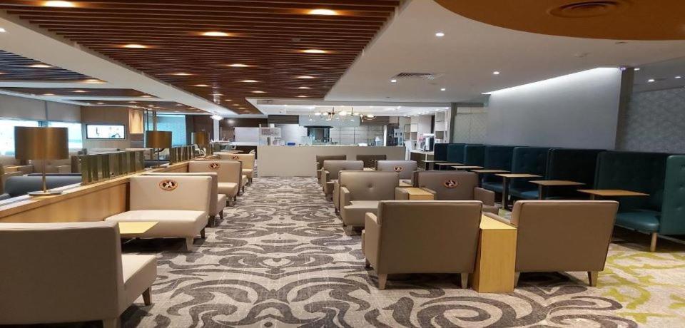 Ambassador Transit Lounge Terminal 3 Hotel Singapore Eksteriør billede